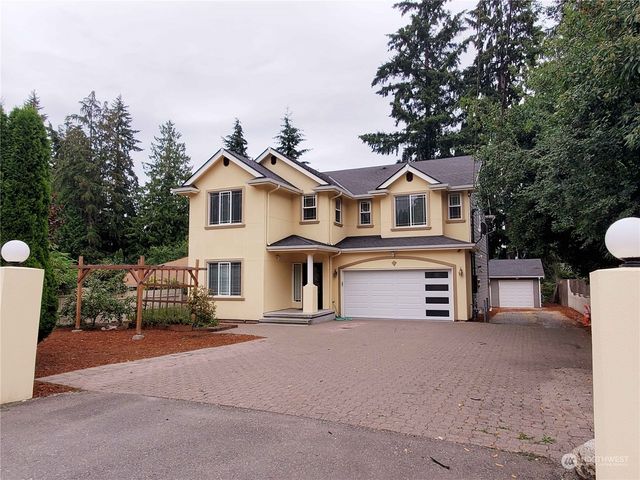 $1,845,000 | 14534 27th Avenue Northeast | Briarcrest