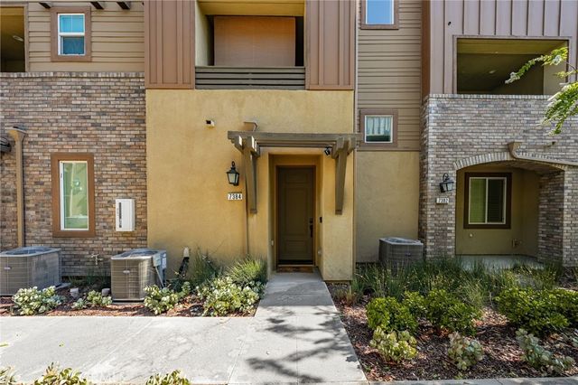 $575,000 | 7384 Solstice Place | Victoria