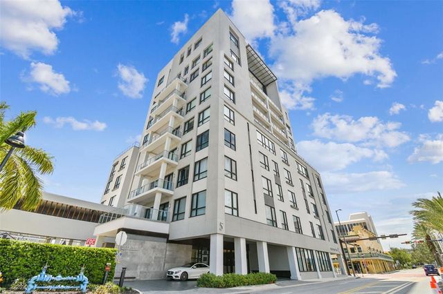 $3,200,000 | 5 North Osceola Avenue, Unit 702 | Cleveland Street District