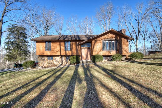 $397,900 | 345 Highland Road