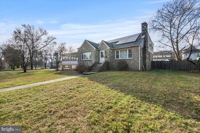 $569,900 | 130 Greenleigh Court | Merchantville