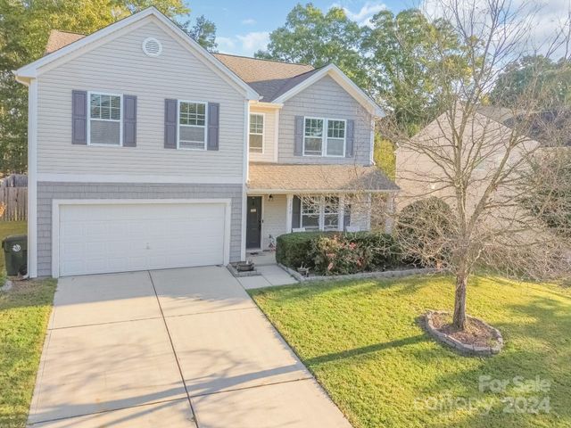 $450,000 | 1219 Century Drive | Oaks at Clover