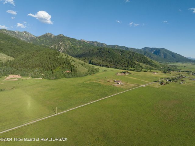 $250,000 | 5 Elk Flatts Etna Wy | Nordic