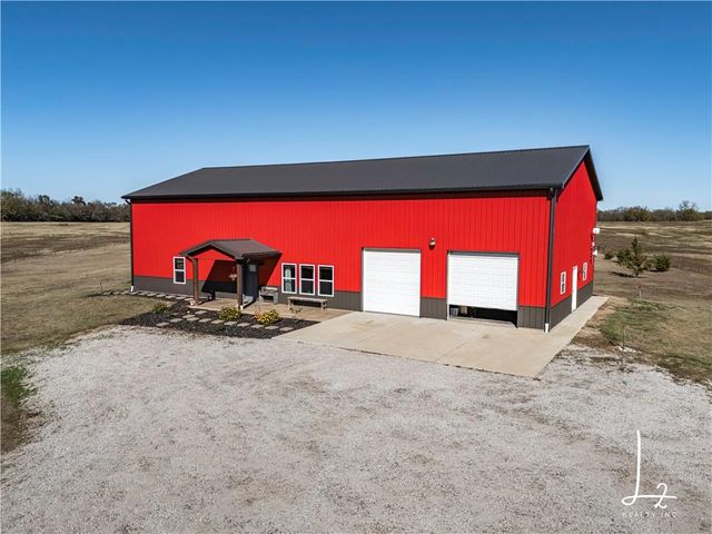 $409,500 | 1116 85th Road | Chetopa Township - Neosho County