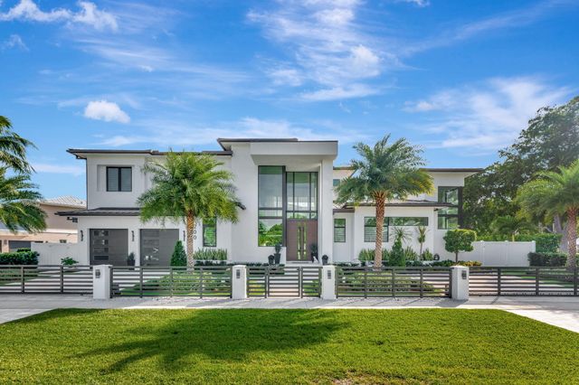 $7,700,000 | 200 Northeast 6th Street | Southeast Boca Raton