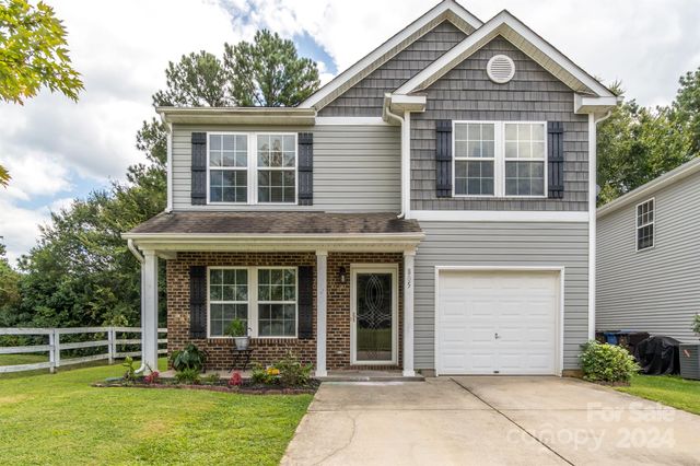 $325,000 | 805 Brunswick Drive | Rock Hill