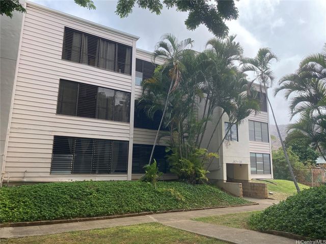 $1,750 | 87-131 Helelua Street, Unit J305 | Maili