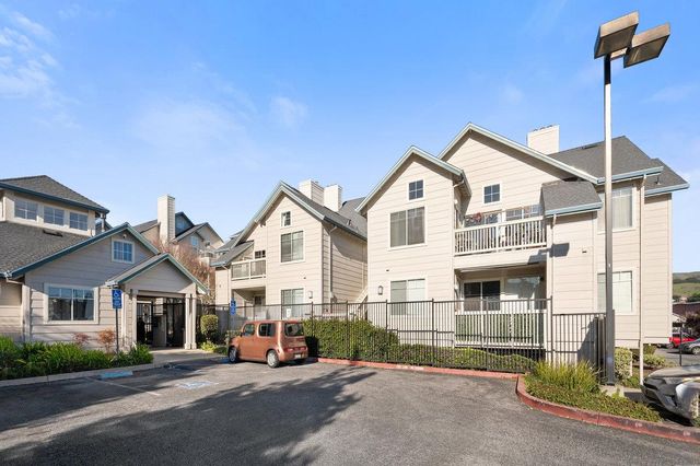 $799,000 | 1400 El Camino Real, Unit 107 | South San Francisco