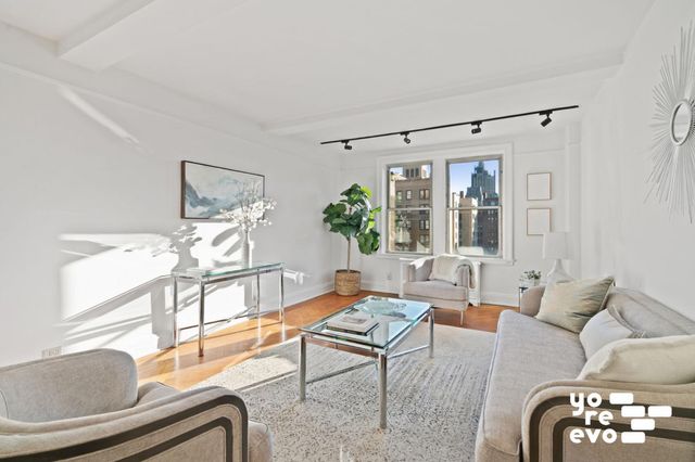 $1,250,000 | 12 West 96th Street, Unit 15C | Upper West Side