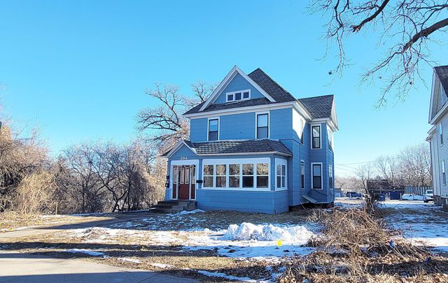 $239,900 | 394 2nd Avenue South | Southside Historic District