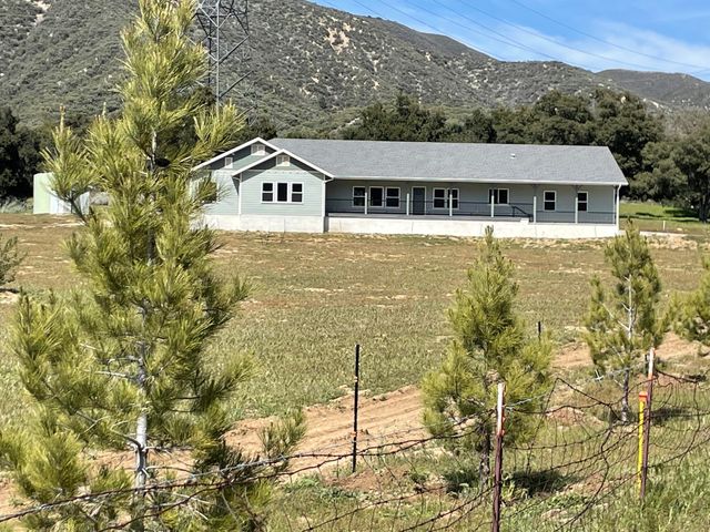 $1,199,000 | 40017 San Francisquito Canyon Road | Green Valley