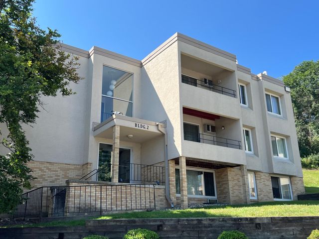 $110,000 | 362 Elton Hills Drive Northwest, Unit 18 | Elton Hills