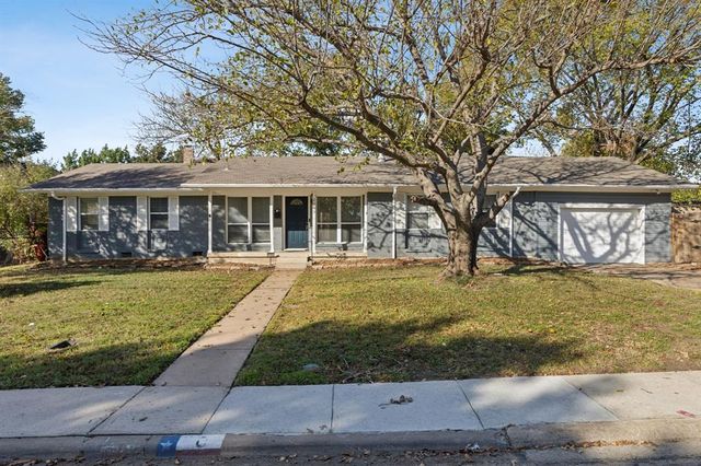 $329,500 | 1103 Bowman Street | Irving