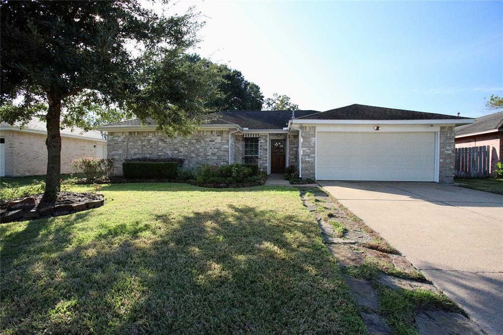 FRONT CURB APPEAL LANDSCAPE