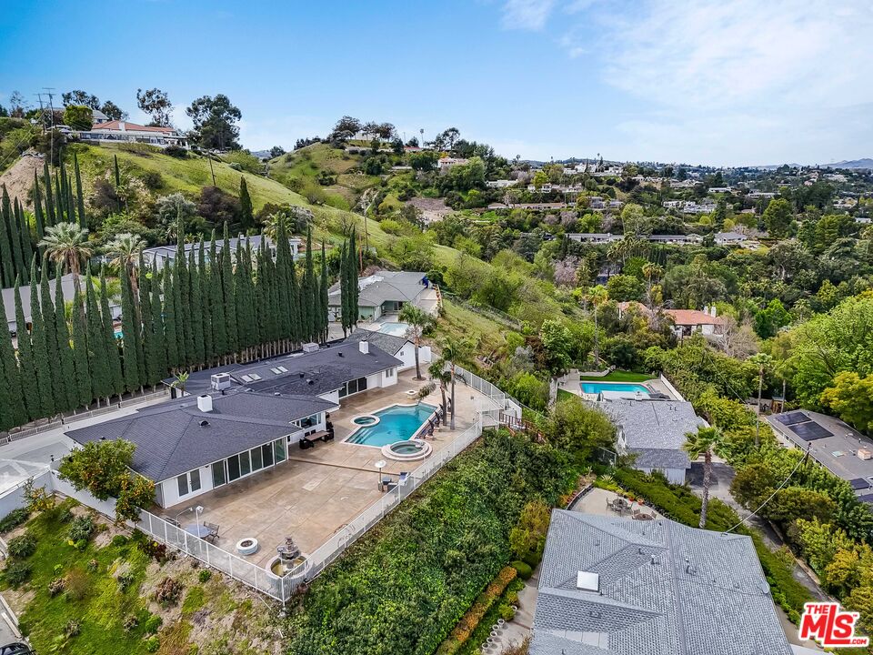 an aerial view of multiple house