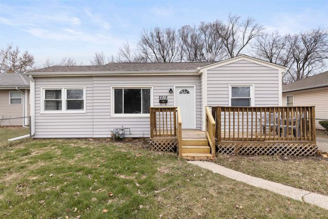 $131,000 | 2219 Barton Boulevard | Northwest Rockford