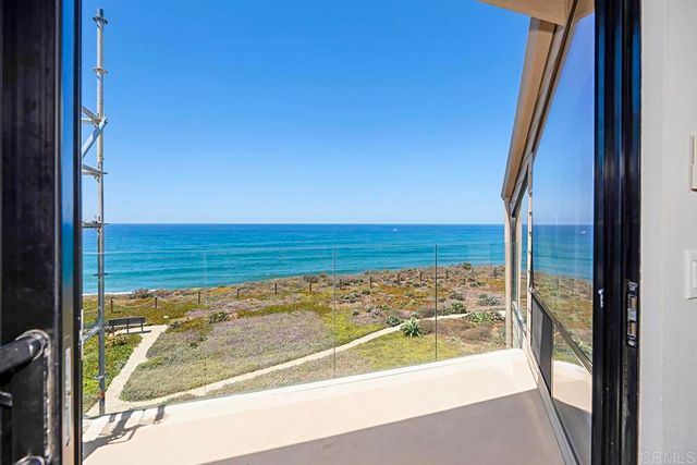 $3,250,000 | 205 South Helix Avenue, Unit 67 | The Bluffs