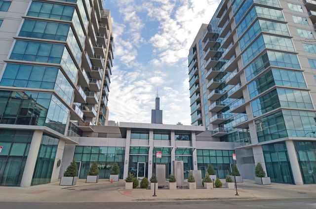 $609,995 | 125 South Green Street, Unit 1006A | West Loop