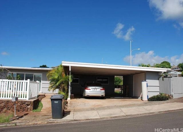 $3,600 | 98-940 Iliee Street | Aiea Heights