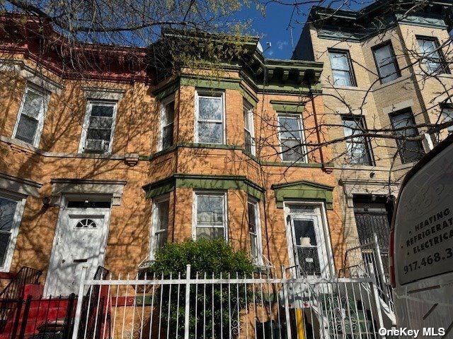 $870,000 | 257 East 28th Street | Flatbush