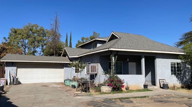 $375,000 | 5423 East Tulare Avenue | Sunnyside