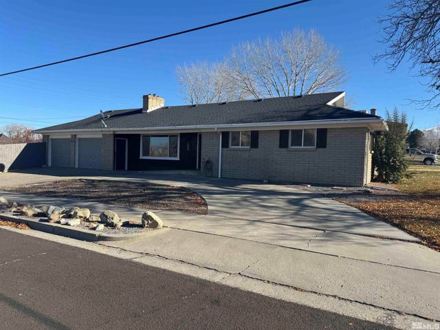 $2,200 | 220 Pleasant Street | Winnemucca