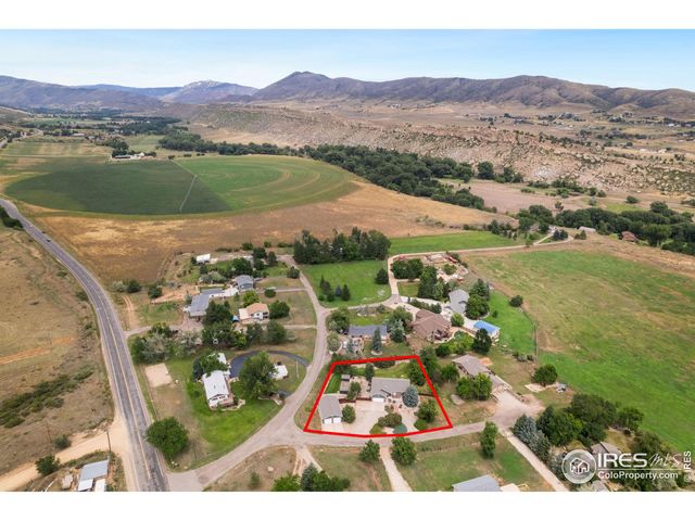 $894,900 | 8117 Buck Ridge Lane