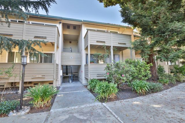 $2,995 | 785 North Fair Oaks Avenue, Unit 4 | SNAIL