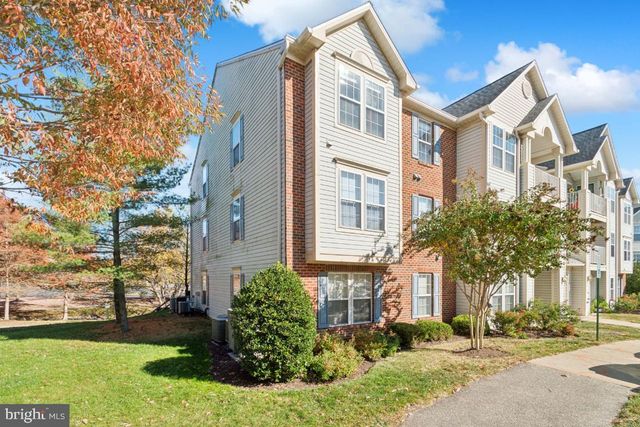 $330,000 | 685 Winding Stream Way, Unit 103 | Odenton