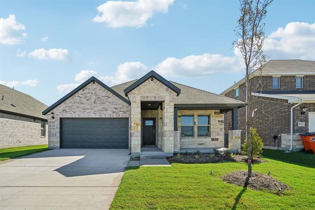 $349,053 | 819 Buffalo Drive | Lowry Crossing