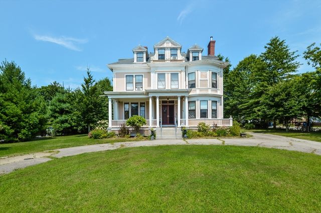 $1,600,000 | 71 Hawthorn Street | West New Bedford