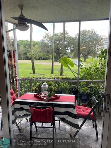 $2,600 | 545 Oaks Lane, Unit 105 | Palm Aire