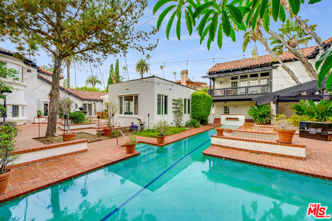 516 North Beverly Drive, Beverly Hills, CA 90210 | Compass