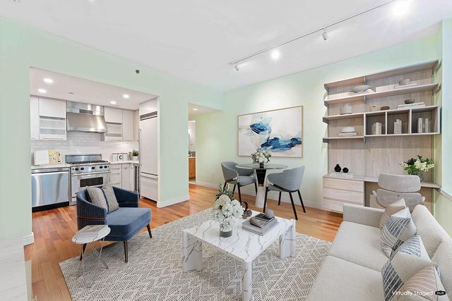 $1,950,000 | 50 West 15th Street, Unit 1C | Flatiron