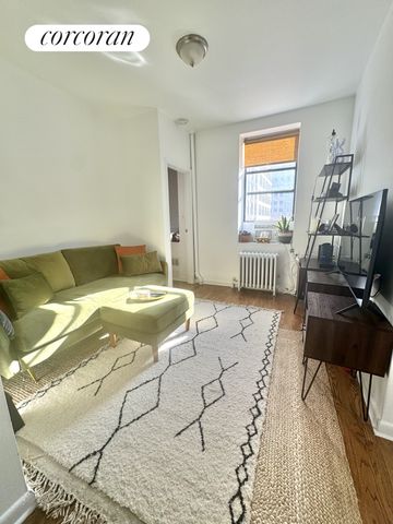 $2,595 | 1229 1st Avenue, Unit 16 | Lenox Hill