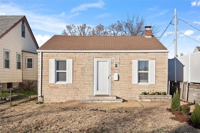 $226,000 | 6011 Arthur Avenue | Lindenwood Park