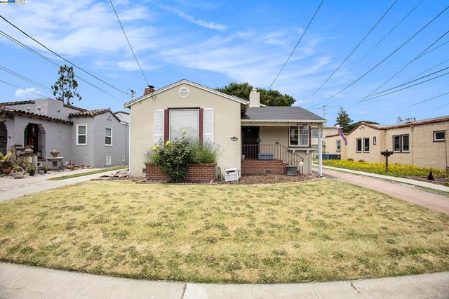 $1,549,000 | 1815 Pearl Street | Alameda East End