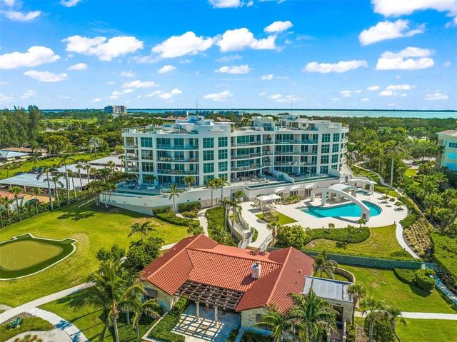 $8,495,000 | 2251 Gulf Of Mexico Drive, Unit 203 | Longboat Key