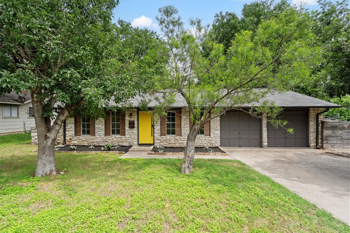 With curb appeal and mature oaks, 8405 Staunton Dr offers not only a beautiful living space but also a picturesque setting.