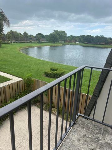 $2,100 | 1014 10th Way | The Villages of Palm Beach Lakes