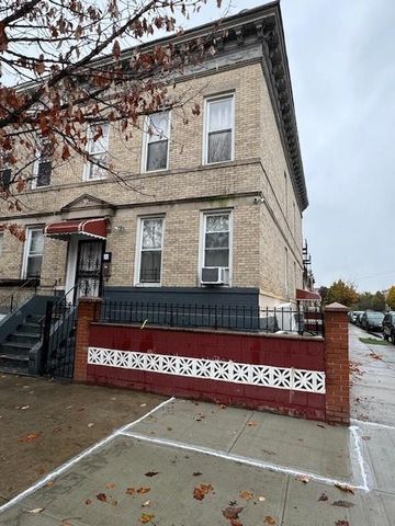 $1,299,000 | 3102 Snyder Avenue | Flatbush