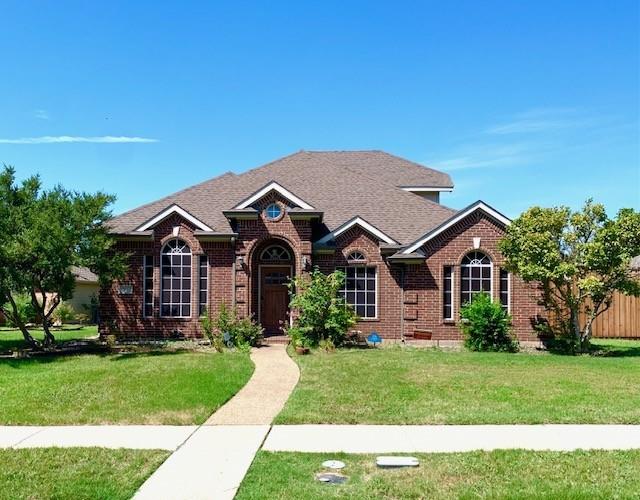 front view of house with a yard