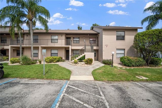 $175,000 | 5735 Foxlake Drive, Unit 3 | North Fort Myers