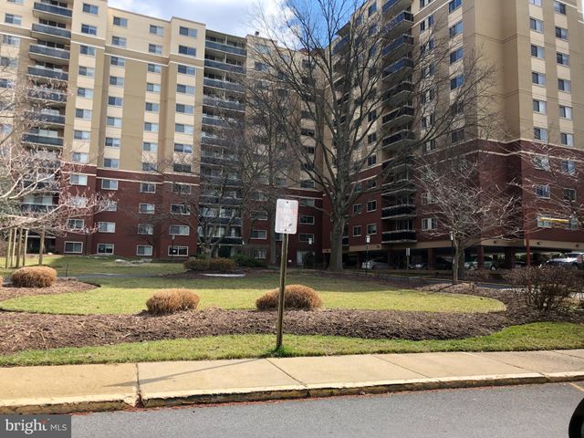 $2,300 | 7333 New Hampshire Avenue, Unit 620W | Takoma Park