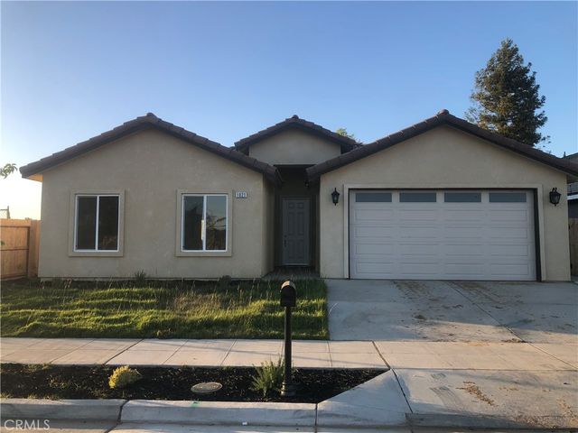 $405,000 | 1021 Adell Street | Madera