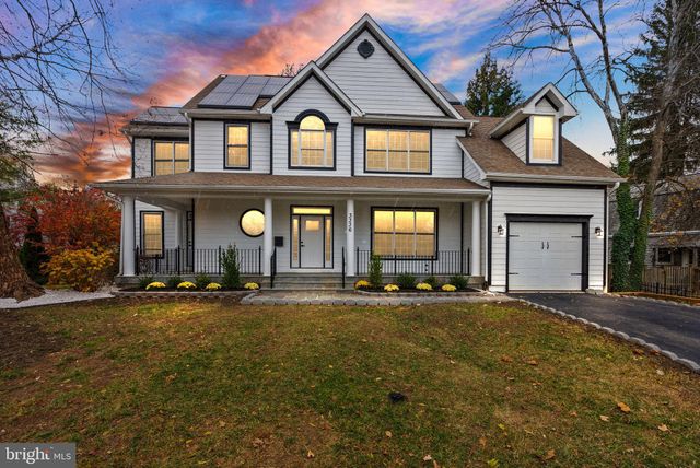 $1,950,000 | 3336 Jones Bridge Court | Chevy Chase