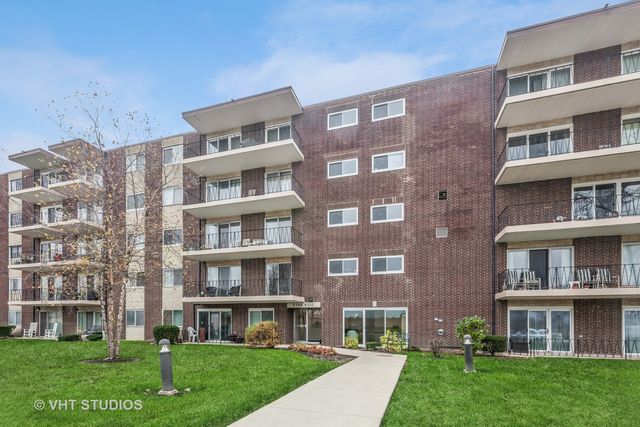 $225,000 | 5300 Walnut Avenue, Unit 12E | Downers Grove