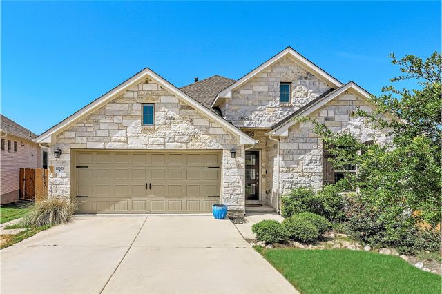 $529,900 | 22621 Fountaingrass Lane | Lago Vista