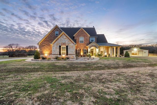 $1,749,000 | 190 Tejas Road