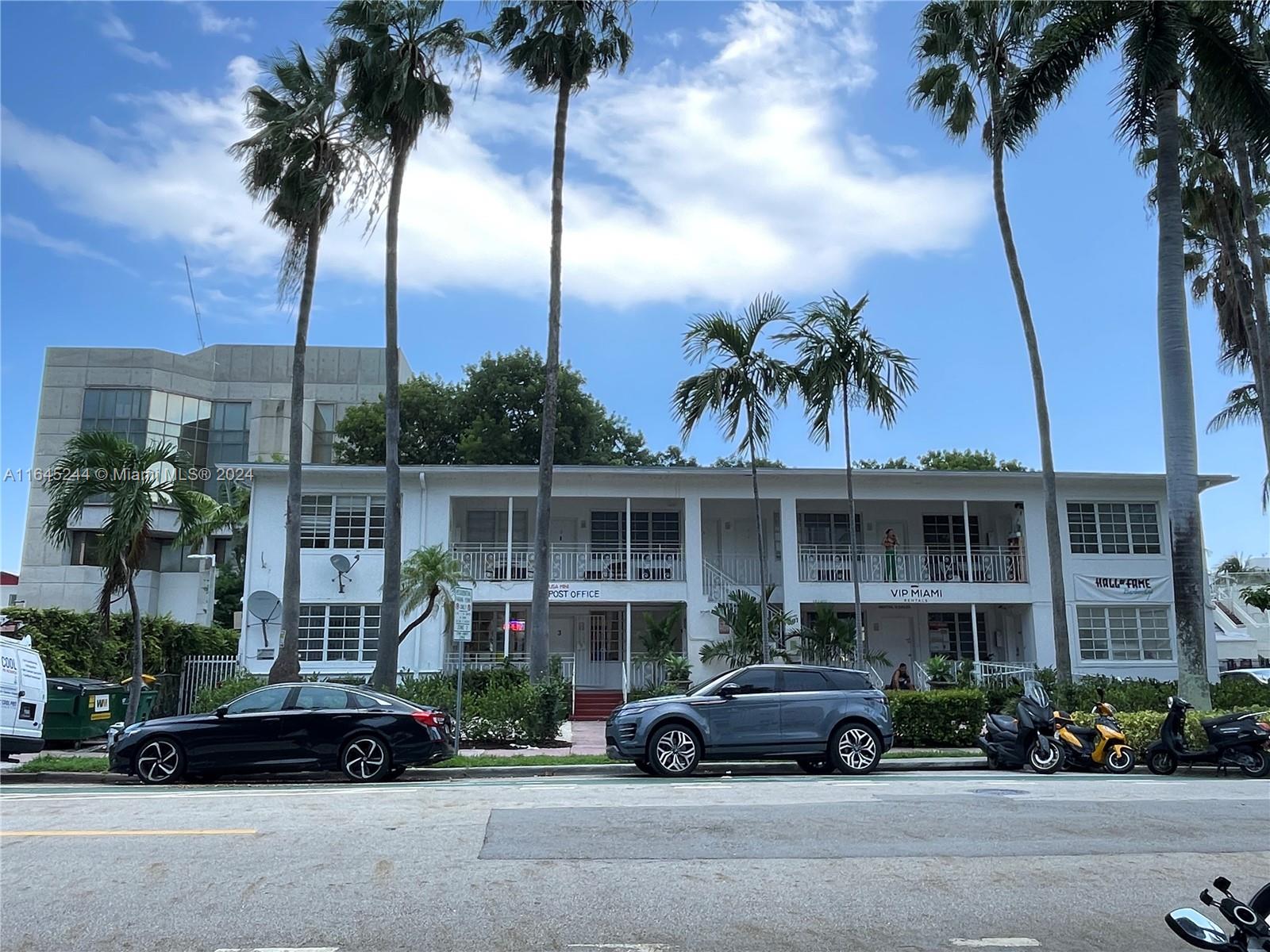 a car parked in front of a building